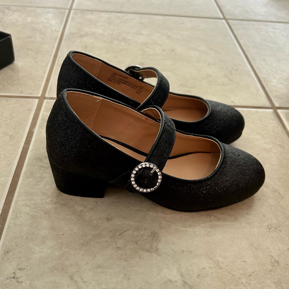 NIB I.N.C. Jade block heel party shoes, size 13